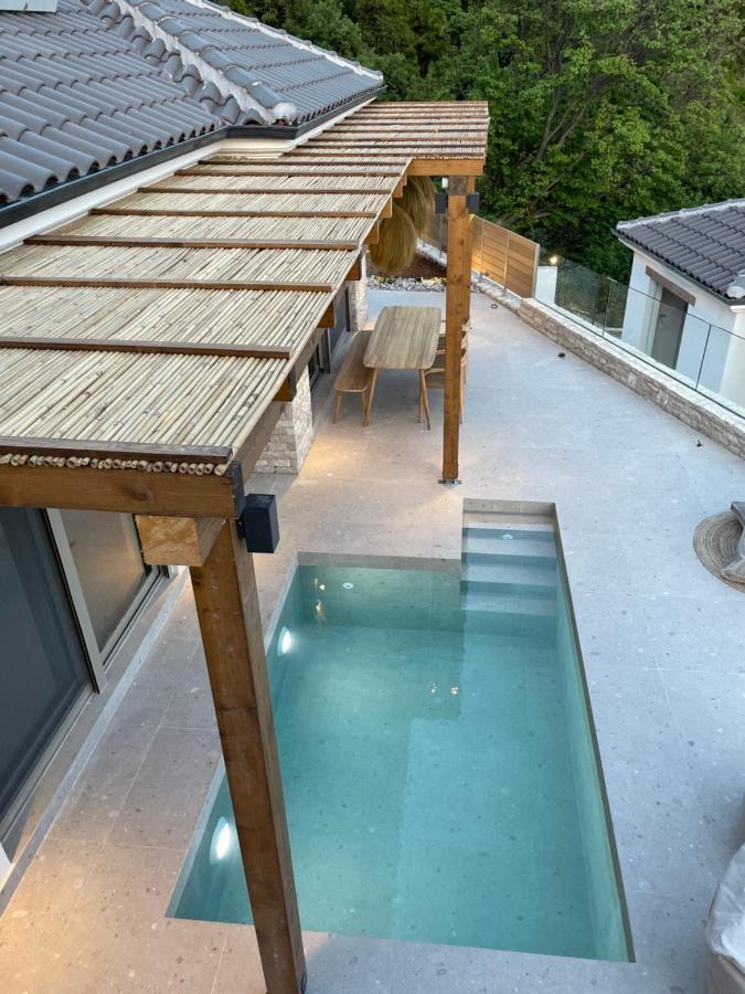 Villa Vrachos Luxury Living Exterior photo
